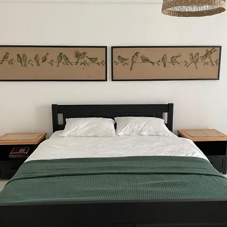 Lovely 2 Bedroom Τούζλα