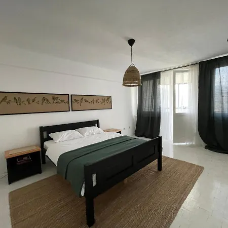 Lovely 2 Bedroom * Τούζλα