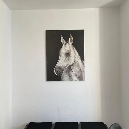 Lovely 2 Bedroom Τούζλα